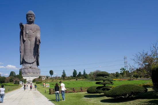 Усику Дайбацу - самый большой Будда